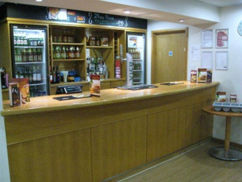 Travelodge Croydon Central Zewnętrze zdjęcie