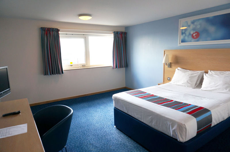 Travelodge Croydon Central Zewnętrze zdjęcie
