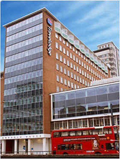 Travelodge Croydon Central Zewnętrze zdjęcie